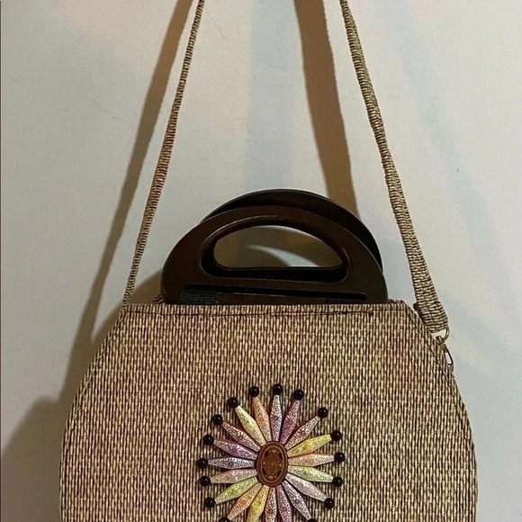 Handcrafted woven satchel handbag - Picture 11 of 12